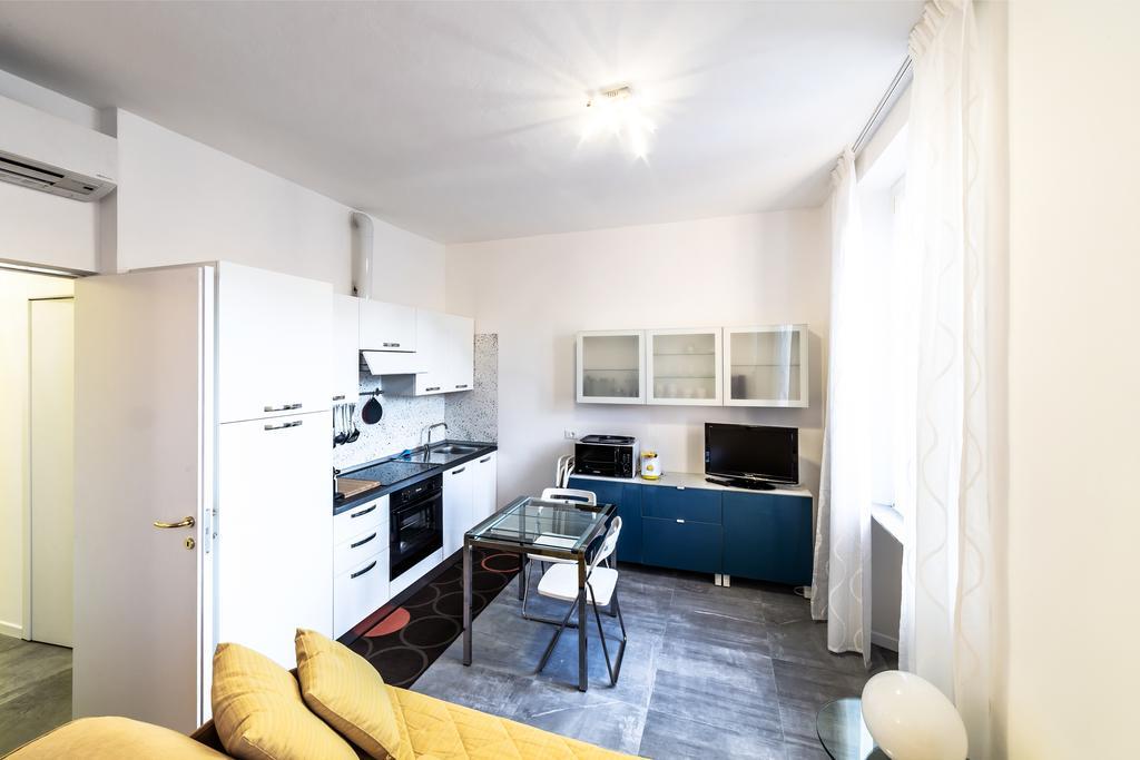 Blue sky — 4-Star Luxury Hotel in Milan, Italy