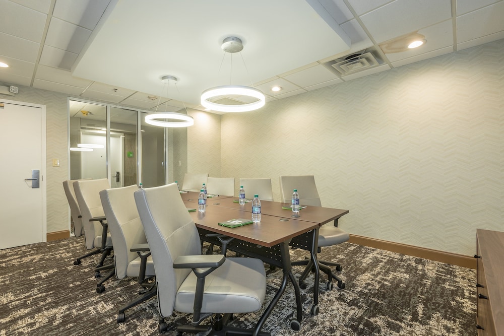 Holiday Inn Hotel & Suites Peachtree City by IHG - photo 49