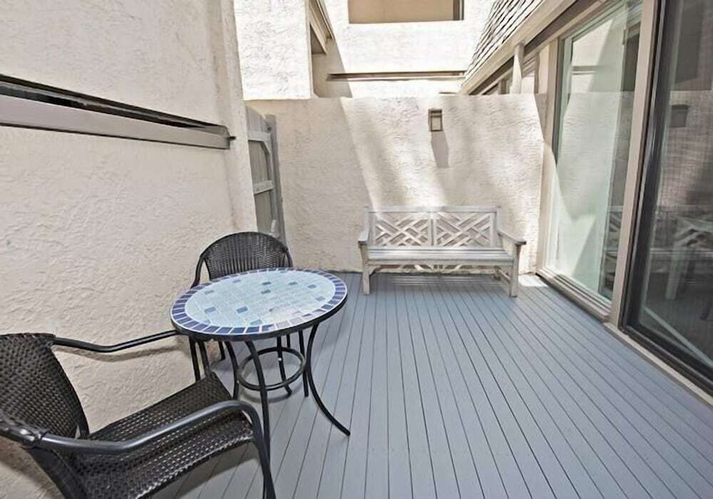 1270 Harbour Town Club at The Sea Pines Resort - photo 7