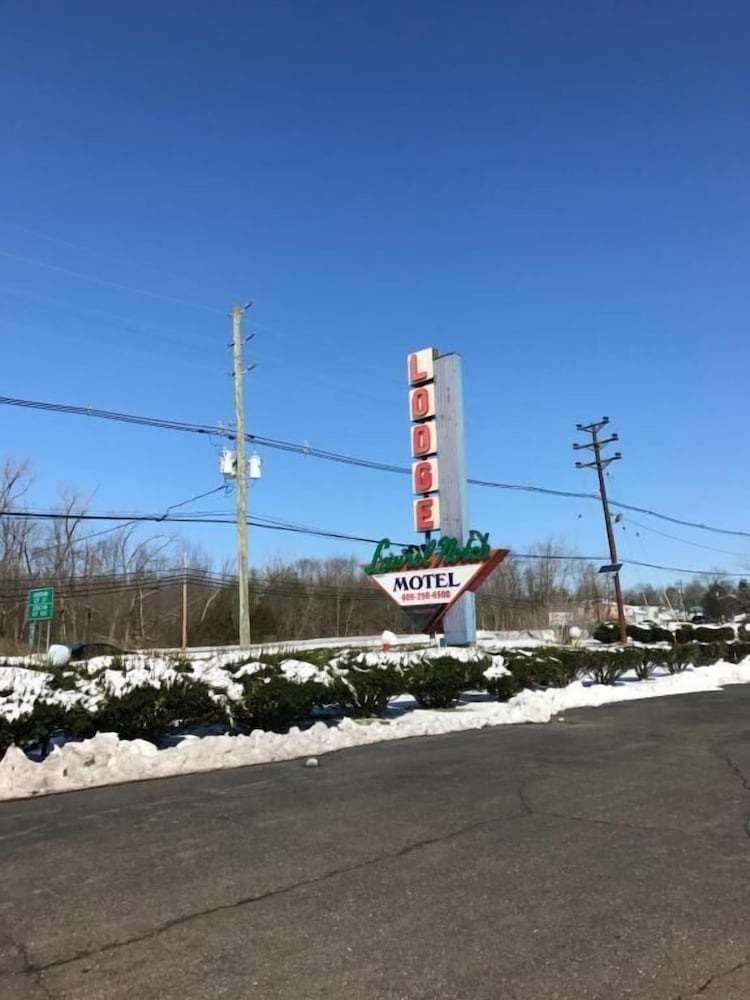 Laurel Notch Motel - photo 14