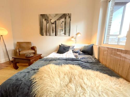 Dein Ankerplatz in Mülheim Ruhr Traditionelle Zechenhaushälfte in Muelheim, Germany