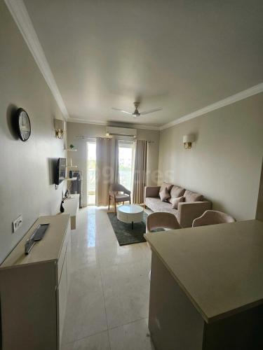 Relaxing 1BHK Retreat with Pool View