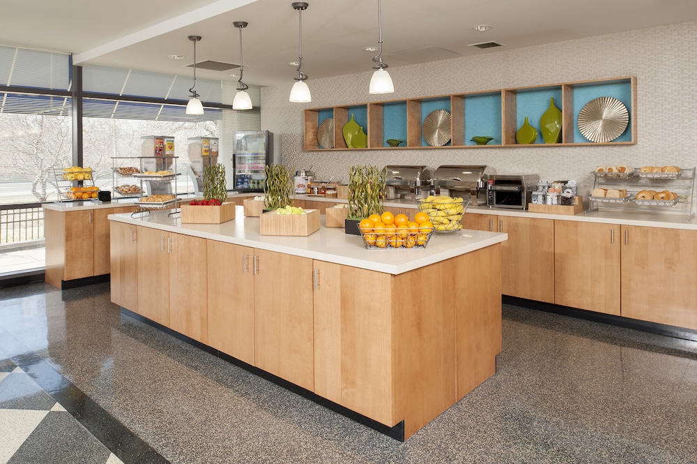 SpringHill Suites Chicago O'Hare by Marriott - photo 34