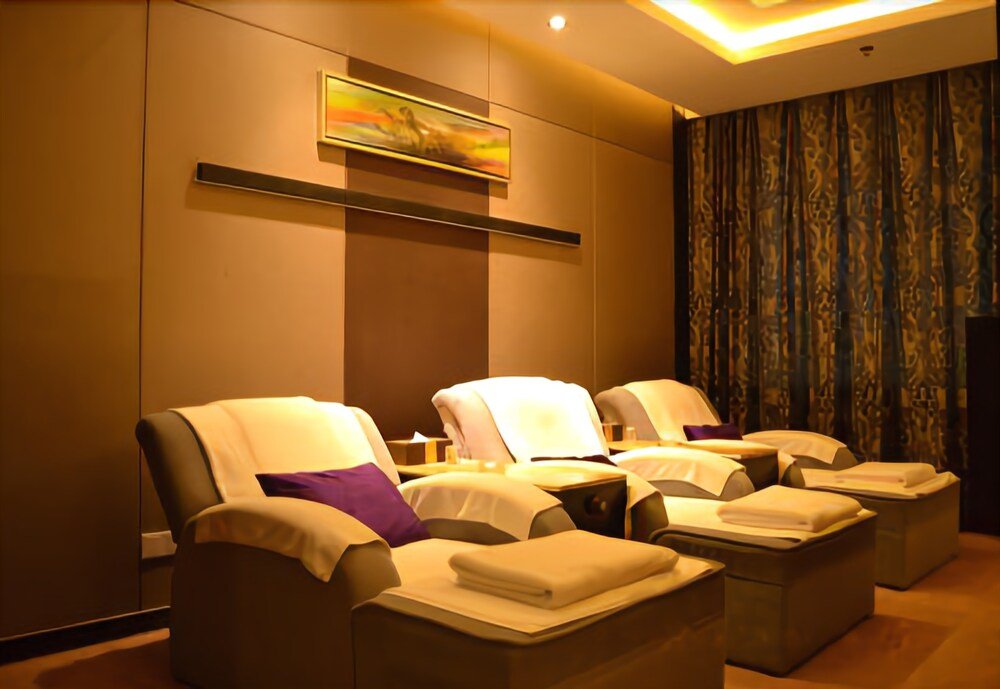 Guannan Shijiyuan Intl Hotel in Lianyungang, People's Republic of China