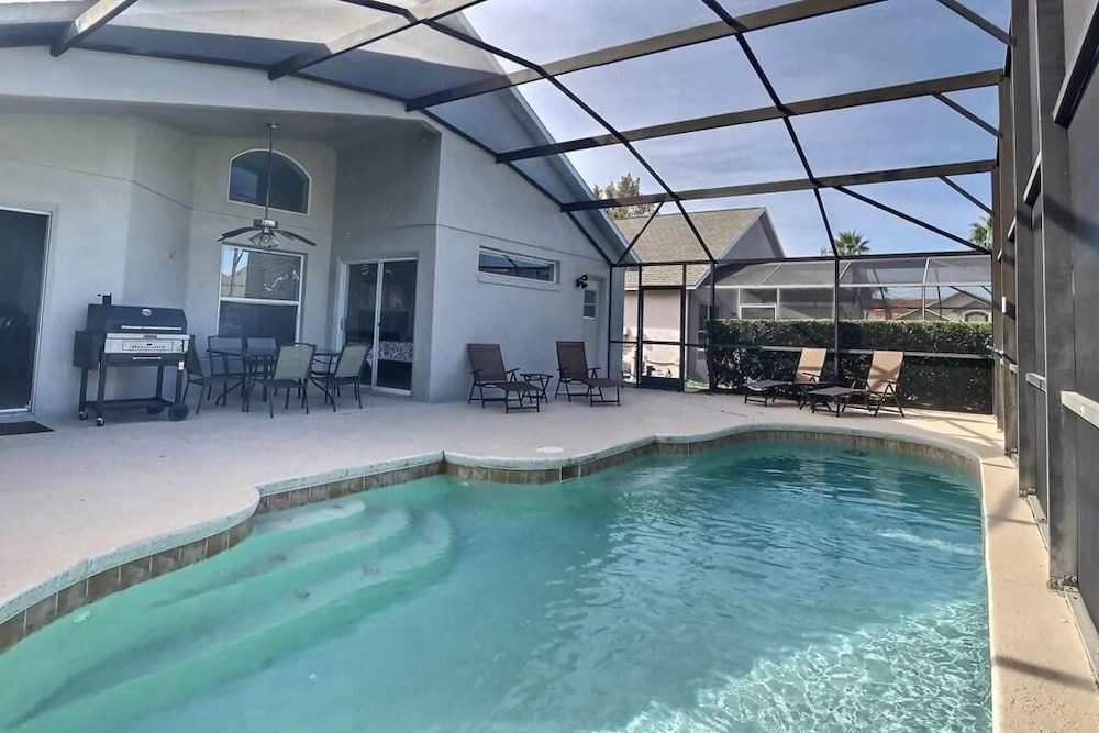 Ref B Stunning 4 Bed Villa on 5 Star Gated Resort - photo 18