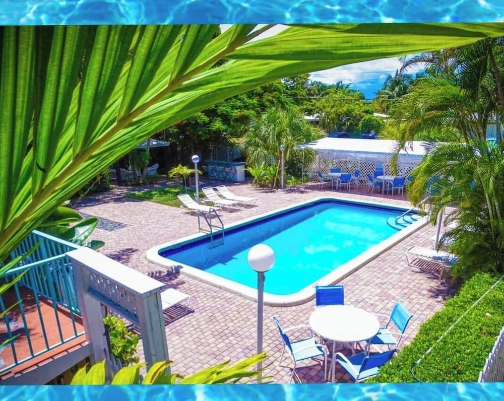 Green Island Inn - photo 31