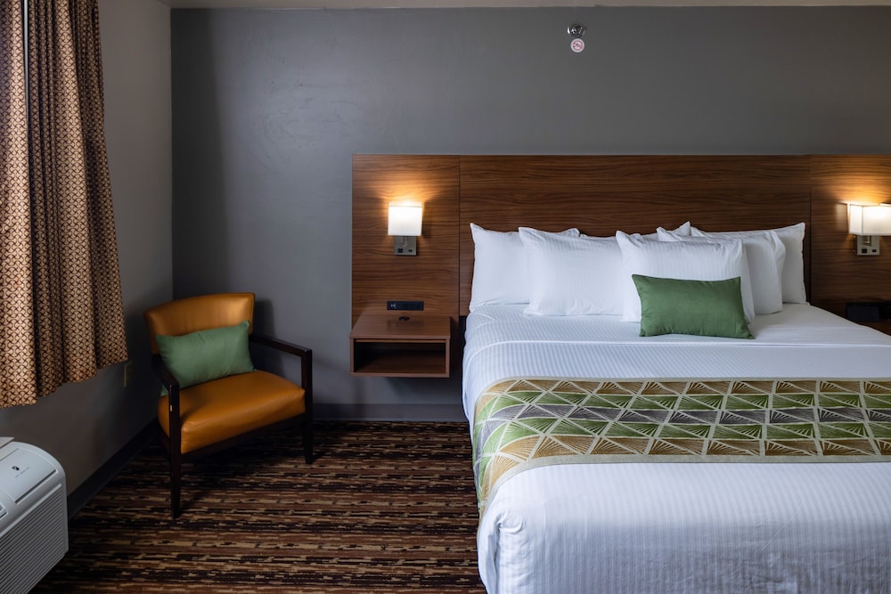 Extended Stay Airport - photo 5