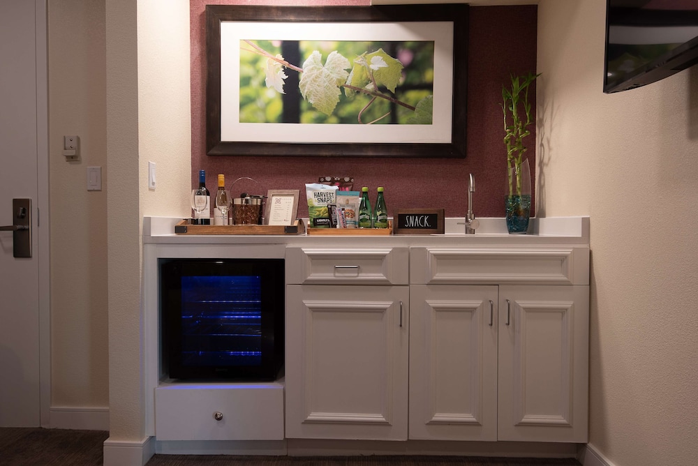 Hilton Garden Inn Calabasas - photo 6