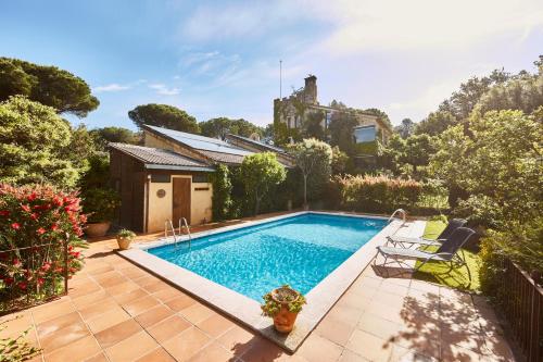 La Bruguera de Púbol Villa & Eco Retreat Centre — 4-Star Luxury Hotel in Torroella De Montgri, Spain