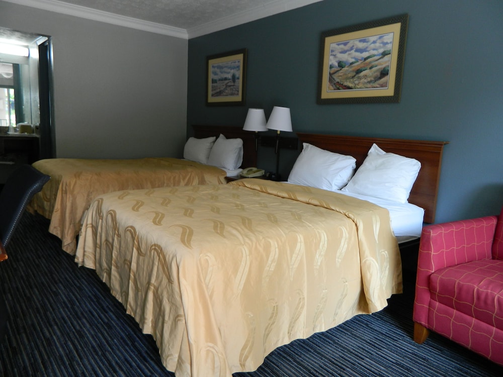 Travel Inn Atlanta - featured photo