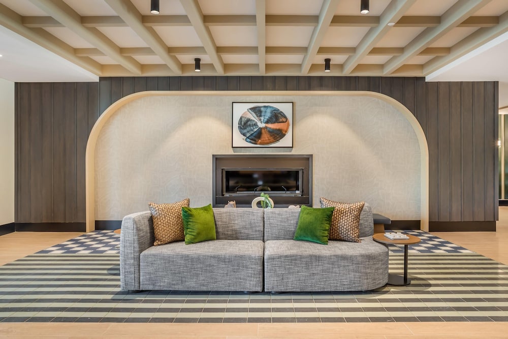 Cambria Hotel Templeton Paso Robles in Atascadero, United States