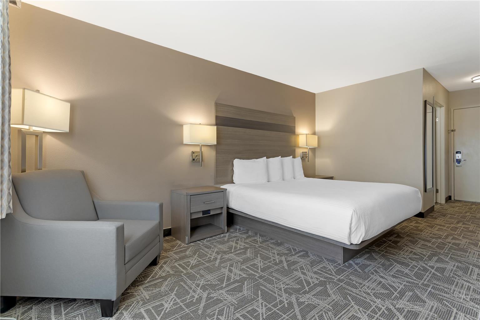 Best Western Kettleman City Inn & Suites - photo 18