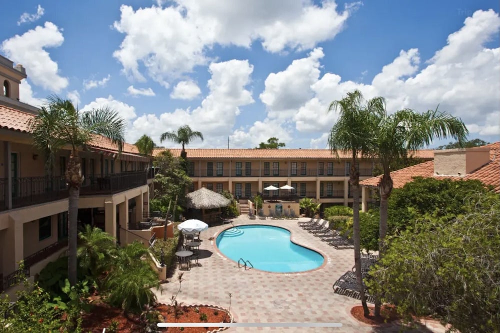 Red Roof Inn PLUS & Suites Tampa - photo 15