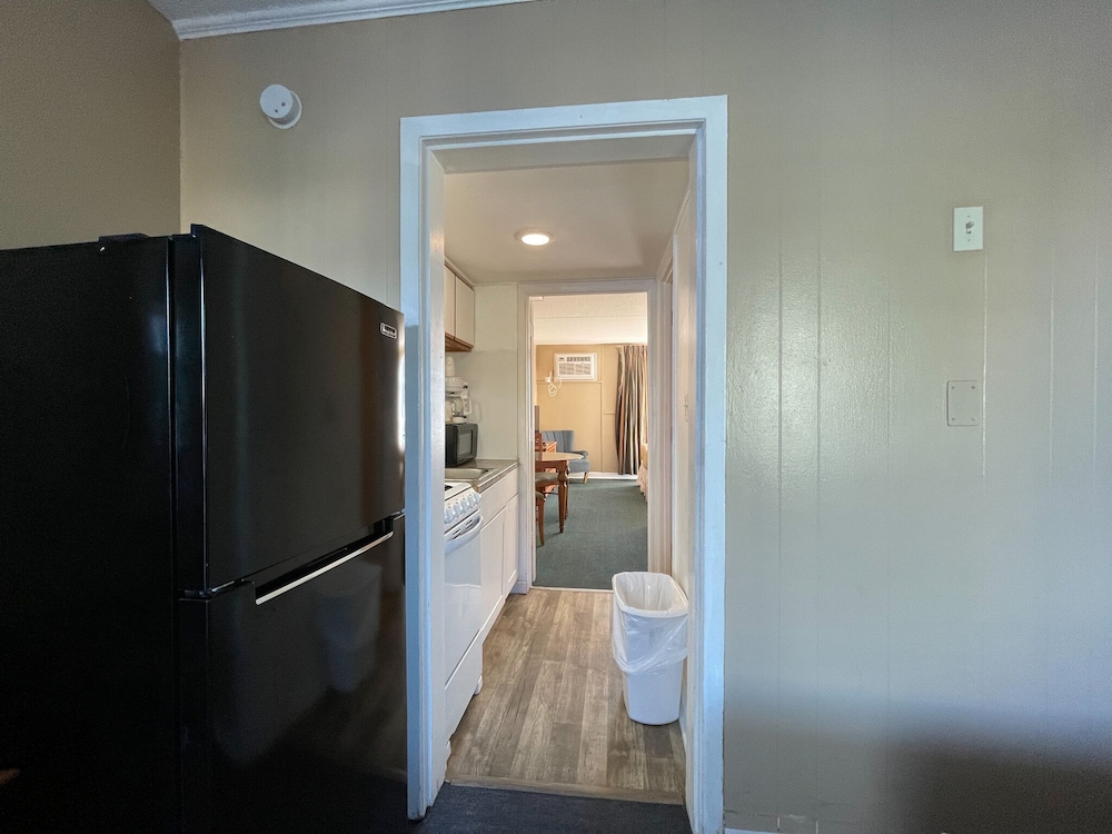 Polynesian Beach & Golf Resort - photo 18
