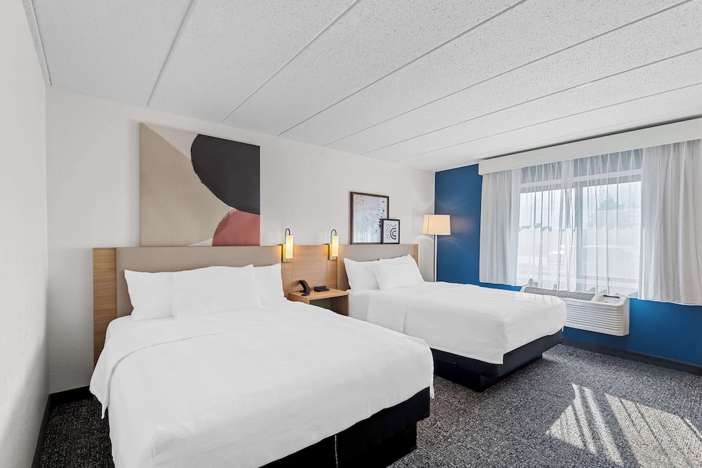 Spark by Hilton Cedar Falls - photo 16