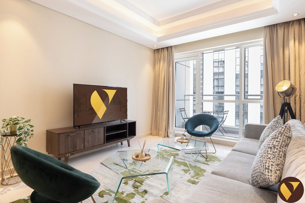 Frank Porter Dunya Tower — 4-Star Luxury Hotel in Dubai, United Arab Emirates