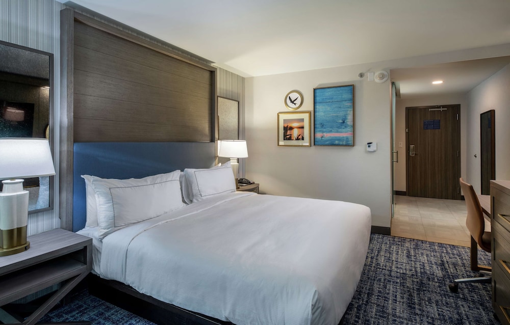DoubleTree by Hilton Hot Springs - photo 8