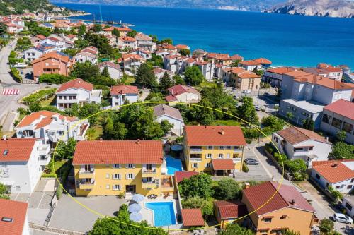 Apartments Gorica 2 — 4-Star Luxury Hotel in Baska, Croatia