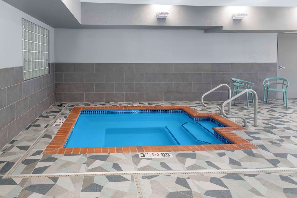 Spark by Hilton Lansing - photo 51
