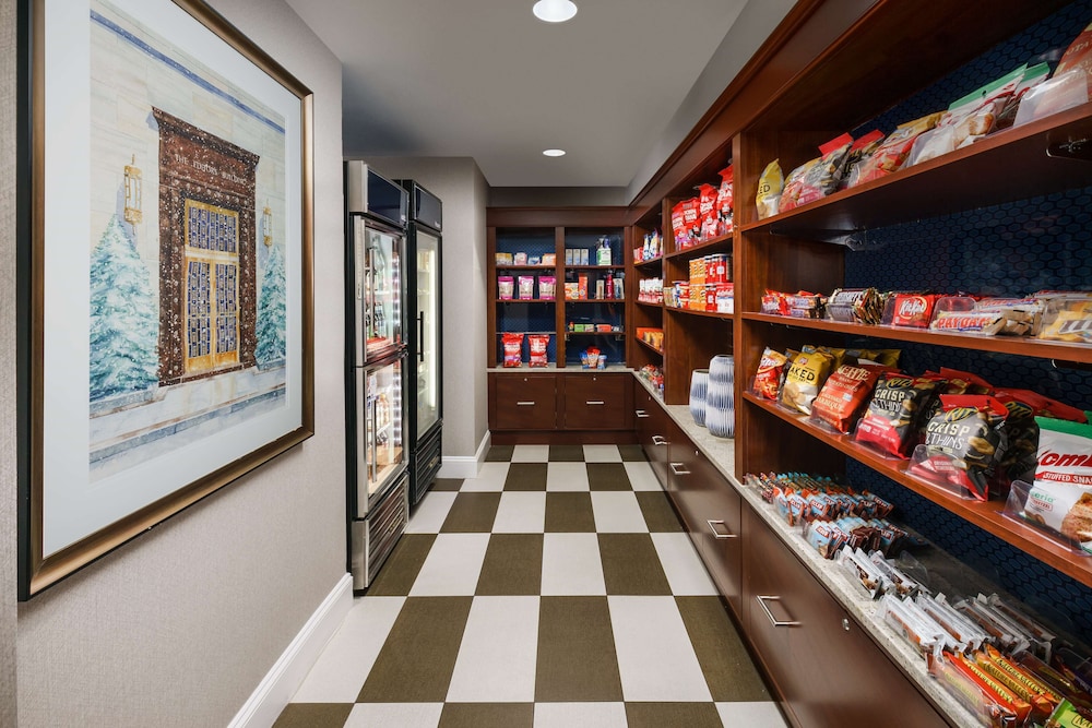 Hampton Inn Washington D.C. White House - photo 27