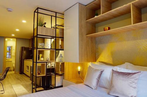 Calle 85 EspacioYa By Mario Rental — 4-Star Luxury Hotel in Bogota, Colombia