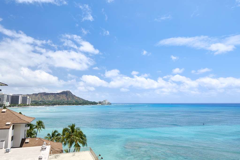 Outrigger Reef Waikiki Beach Resort - photo 111
