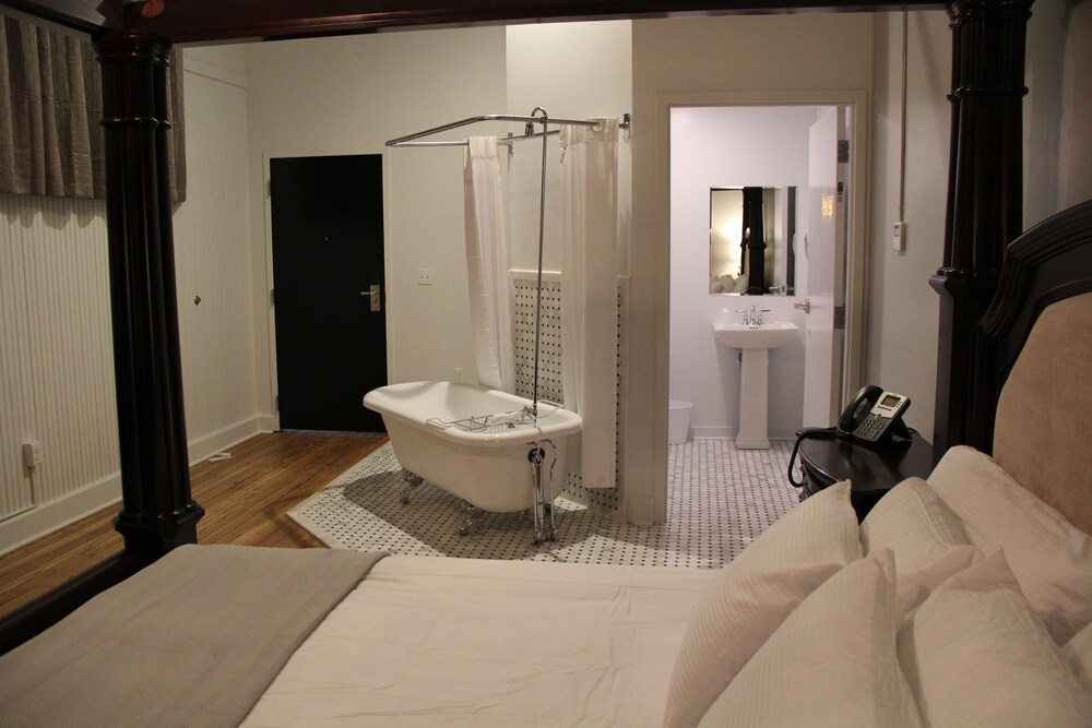 The Inn on the River - photo 14