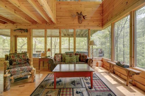 Bear Necessities #71 - carbon neutral hotel in Sevierville