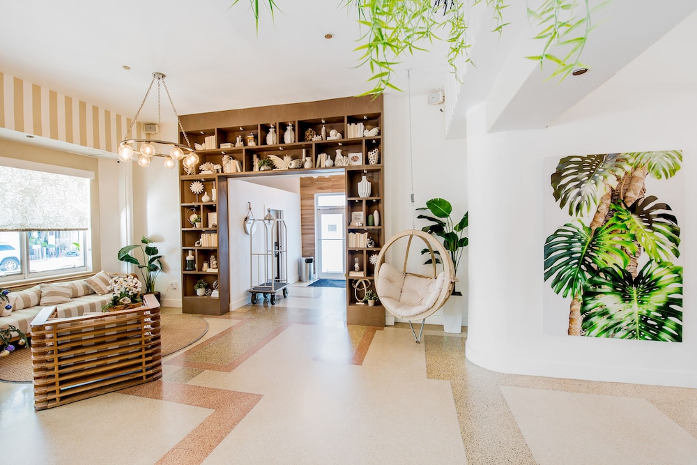 President Hotel - photo 8