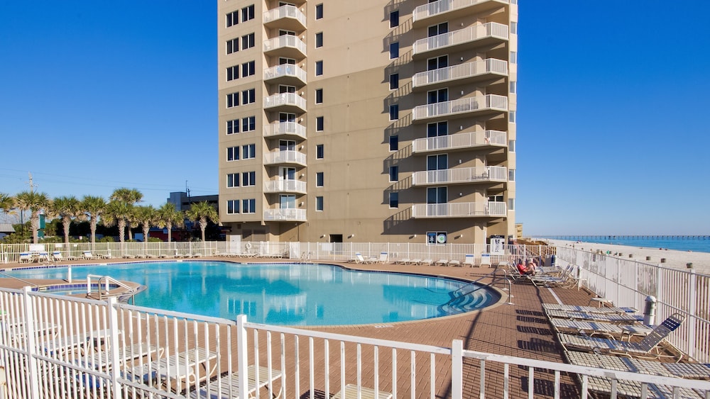 Tidewater Beach Luxury Penthouse With Resort Amenities and a View - photo 21