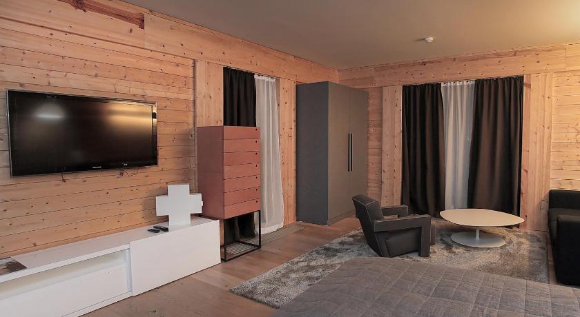 Sami Mta Chalet