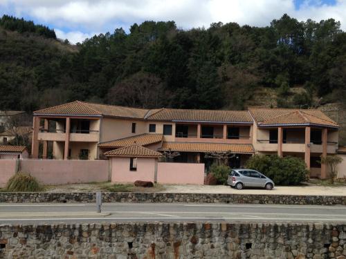 Hotel Le Grand Virage — Aubenas — photo 3
