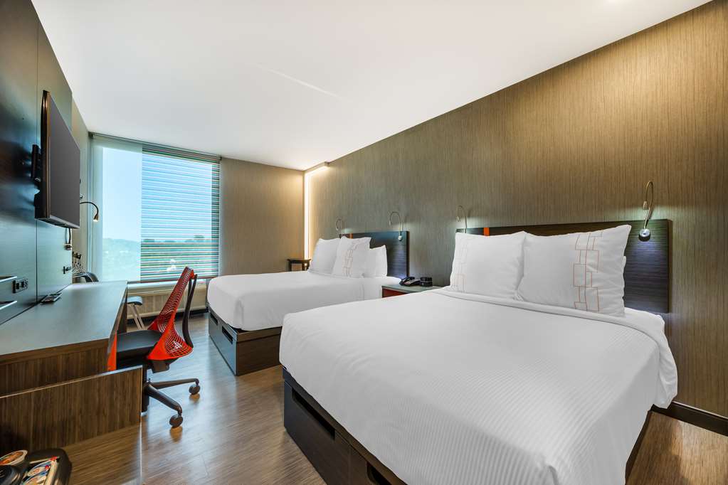 Vīb Best Western Springfield - photo 11