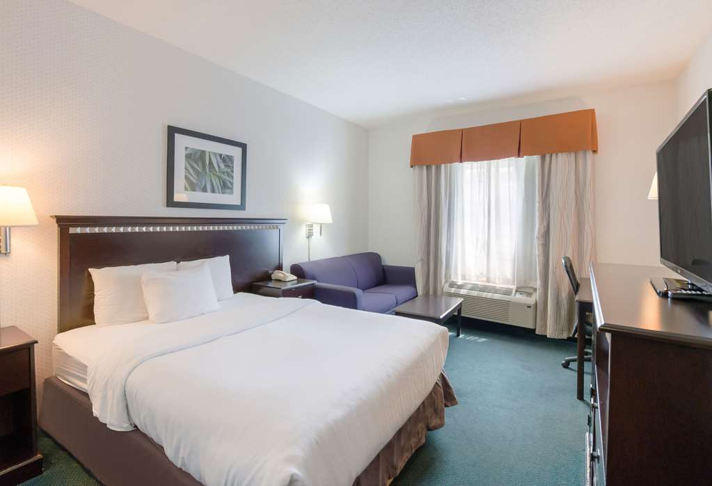 Rodeway Inn Urbana Champaign University Area - photo 8