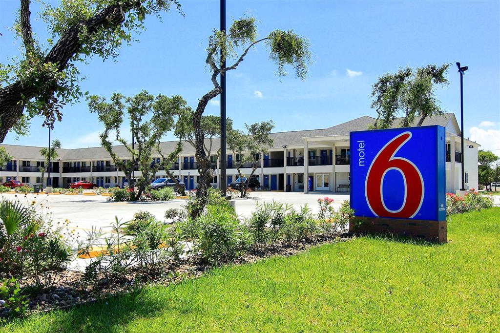 Motel 6 Rockport TX - featured photo