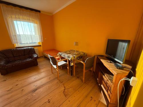 Noclegi pracownicze Mitarbeiterunterkünfte Employee accommodation — Chojna — photo 4