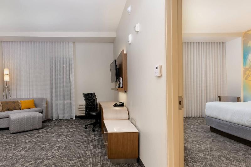 Courtyard by Marriott Savannah Airport - photo 27