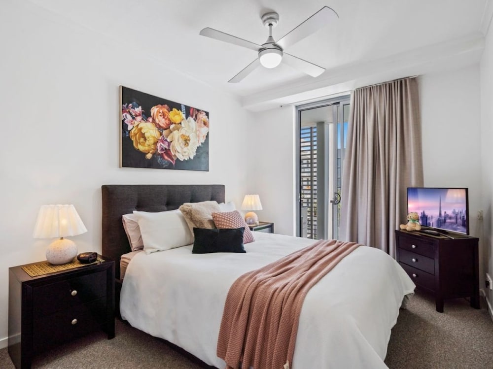 Swell Apartments by Burleigh Letting — 4-Star Luxury Hotel in Burleigh Heads, Australia