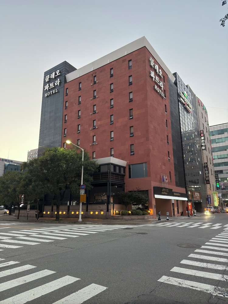 Cleopatra Hotel — hotel in Goyang-Si
