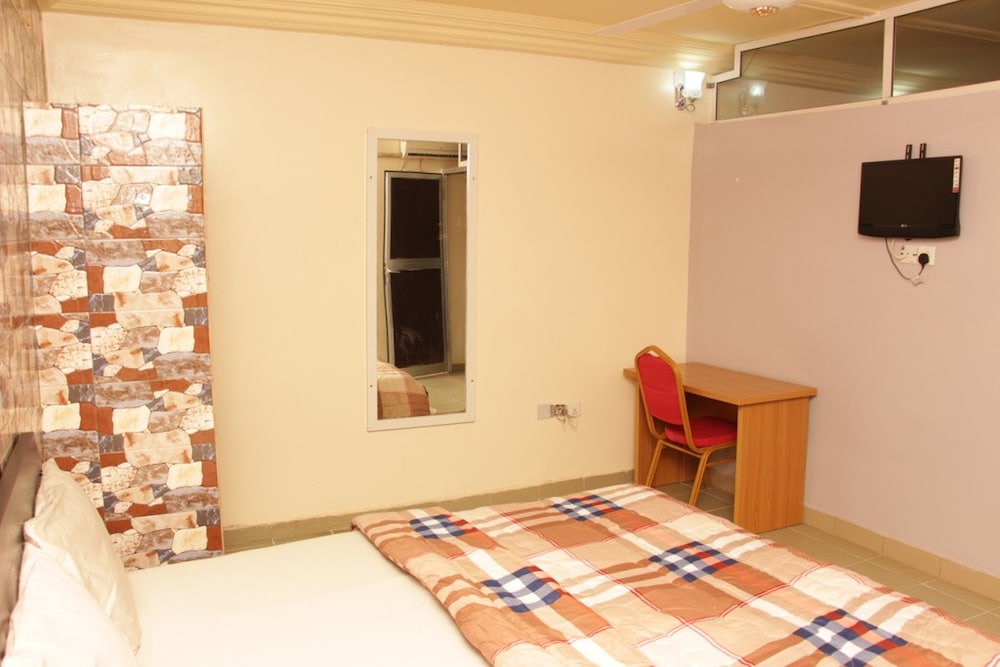 Pedallo Luxury Inn Ltd — Abuja
