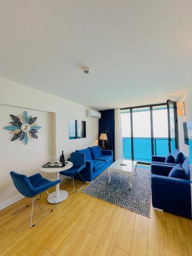 Seaside vip Hotel