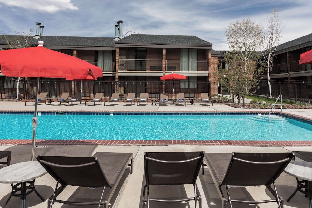 DoubleTree by Hilton Hotel Park City The Yarrow - photo 57