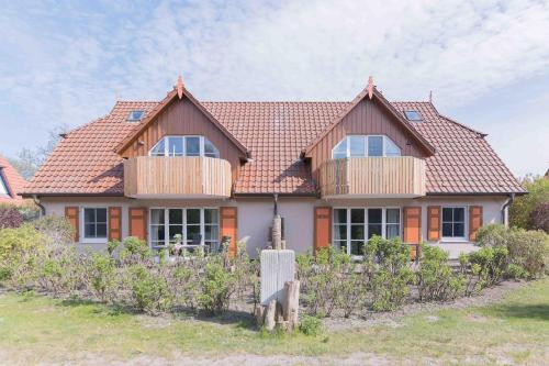 Haus Windflüchter Whg. Lf 6.1 — 4-Star Luxury Hotel in Wustrow, Germany