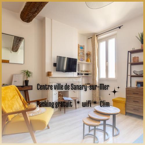 Le Cœur de Sanary Clim Parking & Wi Fi in Sanary-Sur-Mer, France