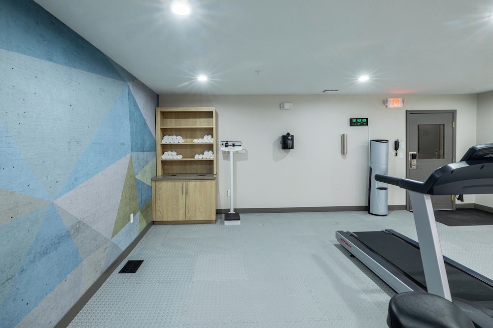 Candlewood Suites Wichita Northwest - photo 37
