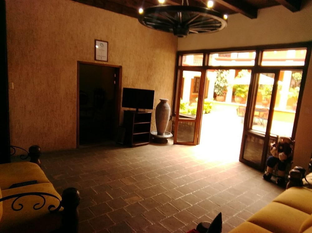 Hotel Eugenia — Comitan — photo 3