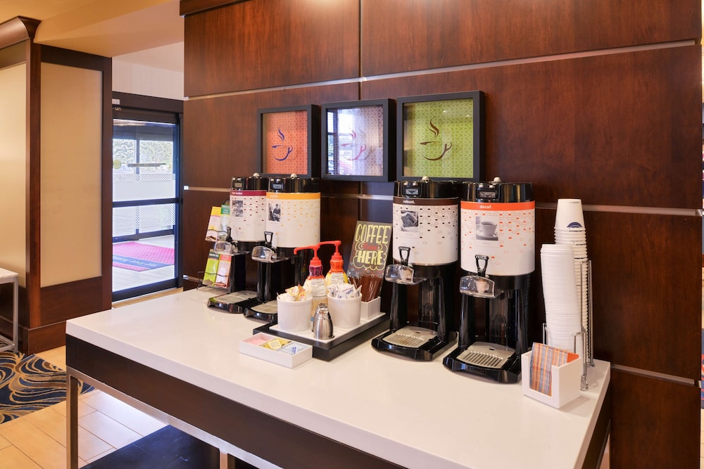 Hampton Inn Rome - photo 31