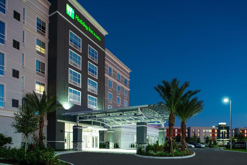 Holiday Inn & Suites Orlando I Drive Theme Parks by IHG - photo 15