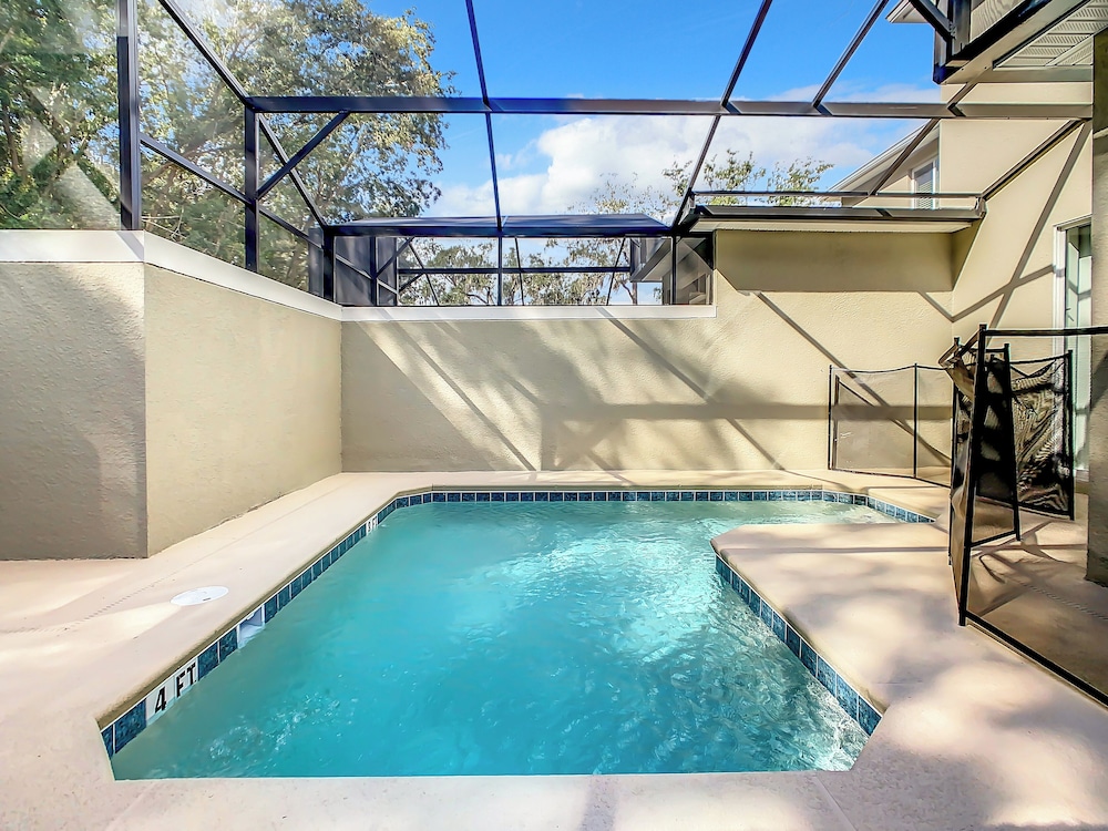 Sophisticated Living at Storey Lake - photo 20