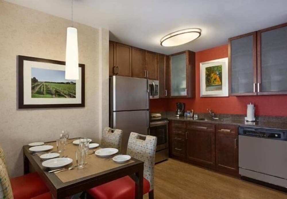 Residence Inn Long Island Islip Courthouse Complex - photo 22